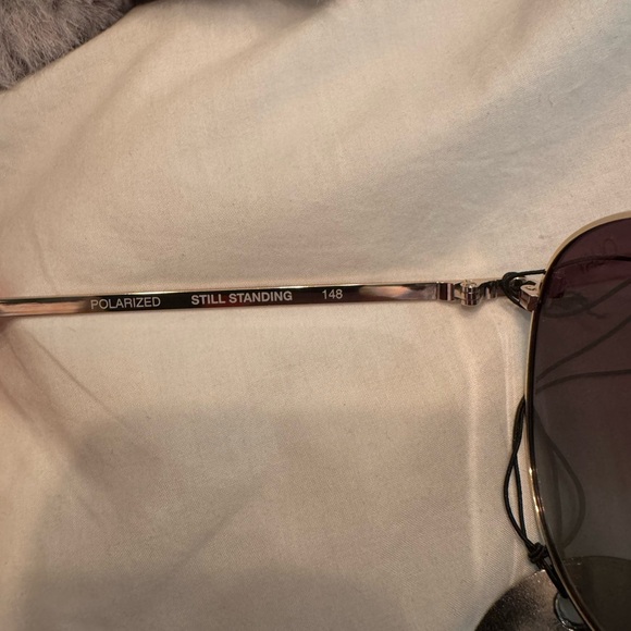 NWT Quay “STILL STANDING POLARIZED” gld/smktpepol Sunglasses - Picture 5 of 10